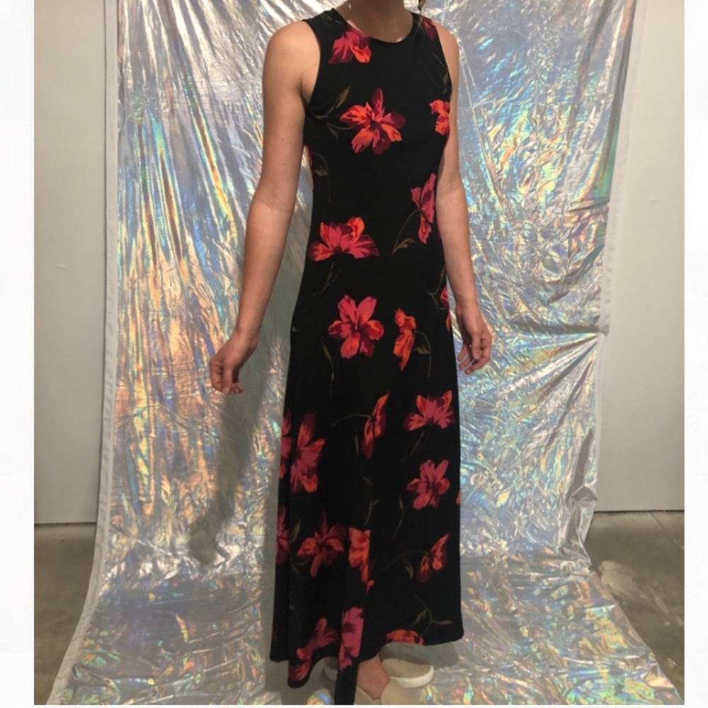 Floral vintage dress